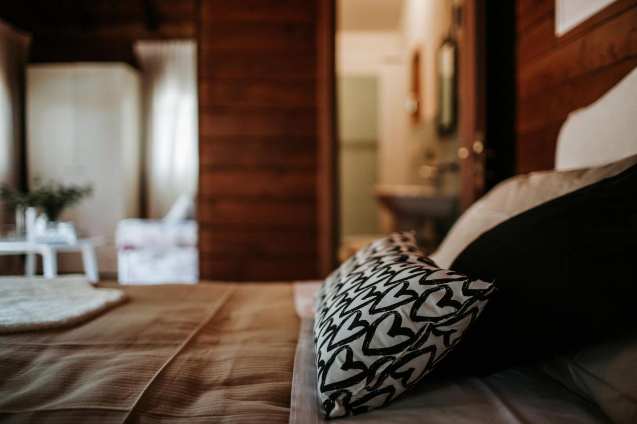 Basciano L'Anfora Country Club Bed & Breakfast エクステリア 写真