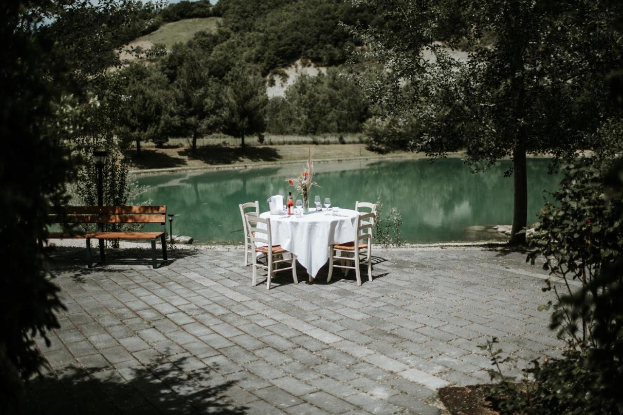 Basciano L'Anfora Country Club Bed & Breakfast エクステリア 写真