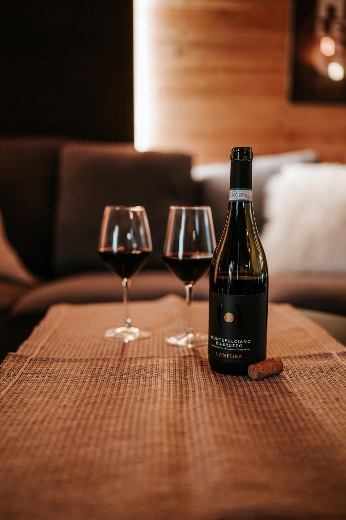 Basciano L'Anfora Country Club Bed & Breakfast エクステリア 写真