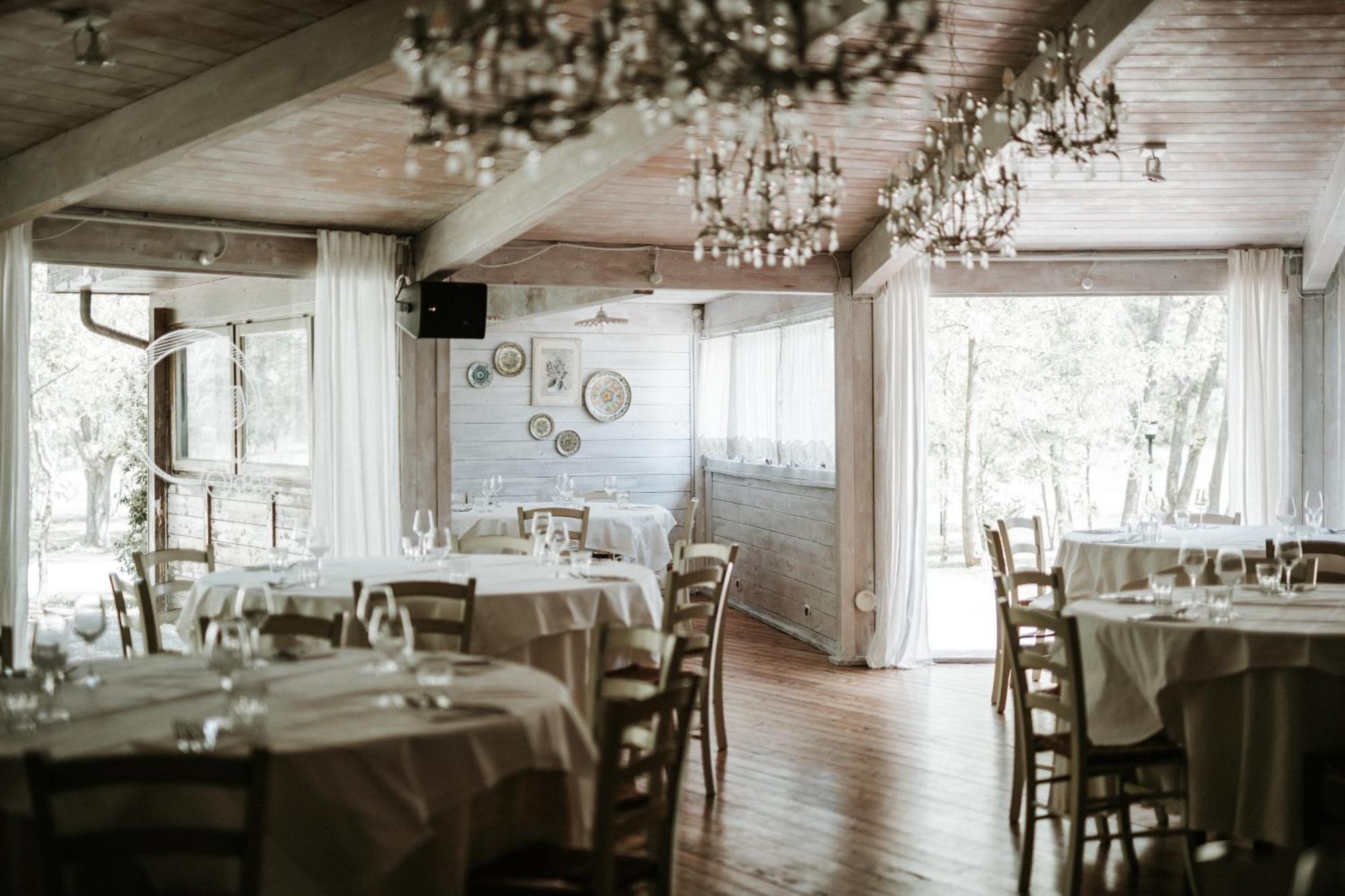 Basciano L'Anfora Country Club Bed & Breakfast エクステリア 写真